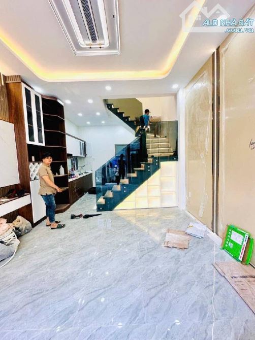 🌆NHÀ PHỐ 2TẦNG - 60M2 - SHR HC - cạnh khu NAM LONG - Q7 - NHỈNH 5 TỶ 🎉🏡 - 1