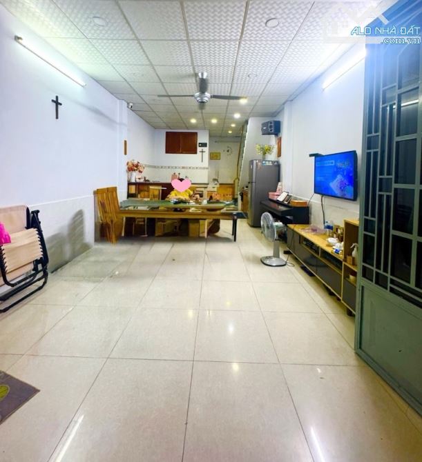 Bán nhà 2 tầng 41m² (4x11), Hẻm xe hơn Tân Hòa Đông, gần Hương Lộ 2 chỉ hơn 4 tỷ - 1