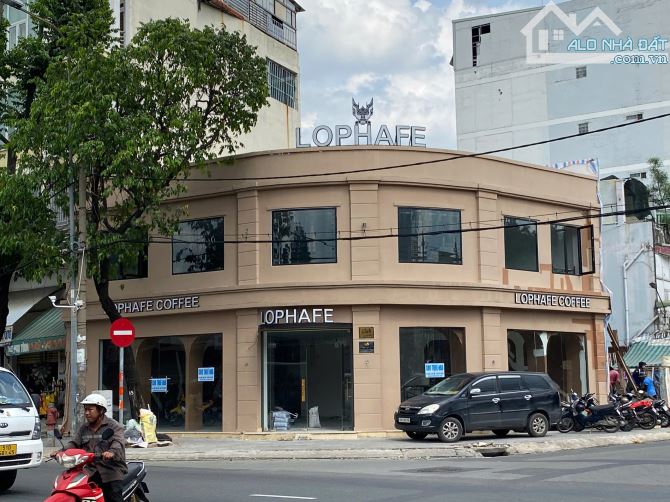 Bán nhà góc 2MT 238a Đinh Bộ Lĩnh, P26, BThạnh_(DT: 16x12m), Cn 160m2, 3 Tầng, Giá 44.8 tỷ - 1