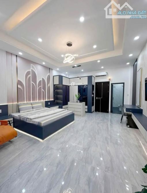 DỊCH VỌNG HẬU - CẦU GIẤY 70m NHỈNH 15 TỶ - NGÕ CỰC NÔNG - LÔ GÓC - PHÁP LÝ CHUẨN - 1