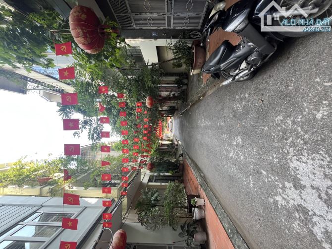 Bán nhà phường Bồ ĐỀ Long Biên 7 tầng gara thang máy full nội thất - 1
