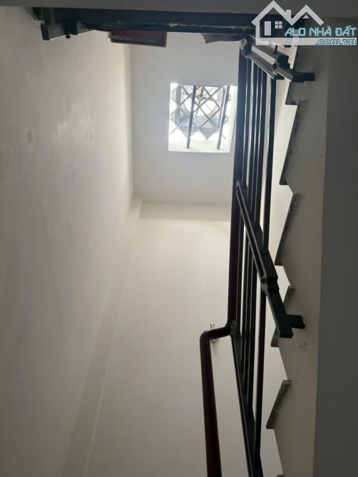 Bán nhà Q3 đường Nguyễn Thiện Thuật dưới 6 tỷ, 4 tầng - 1