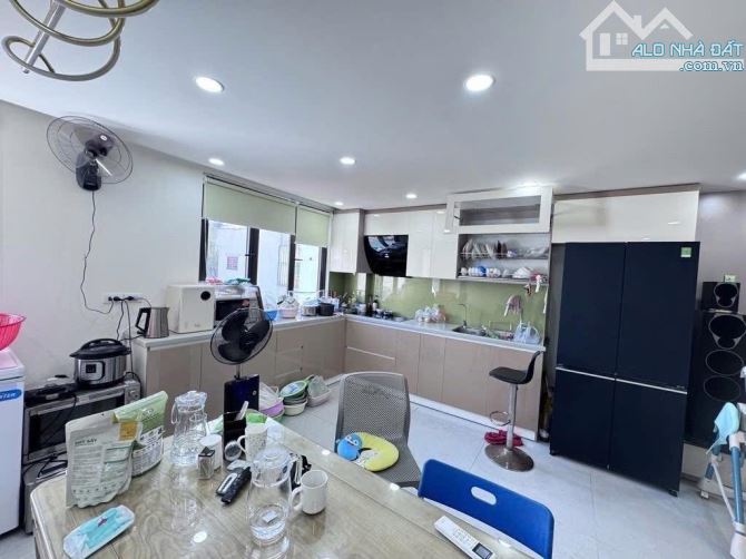 BÁN NHÀ PHÂN LÔ TRẦN QUANG DIỆU 65m2x7T THANG MÁYxMT5.1m - 29.9 TỶ - ÔTÔ VÀO NHÀ - 2THOÁNG - 1