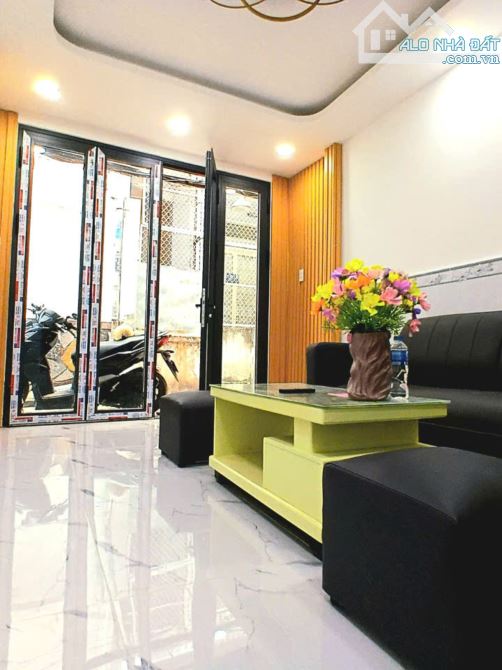 Bán Nhà mới hoàn thiện .Trên đường Nguyễn Trãi,trung tâm Q5 – giá chỉ nhỉnh 6 tỷ( #109935) - 1