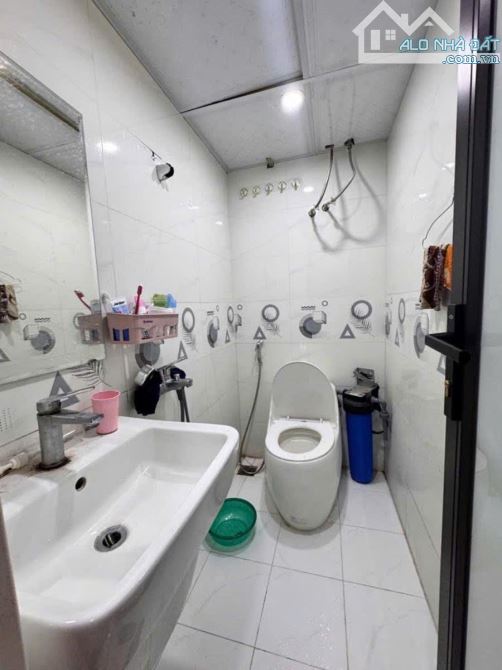NHÀ MẶT PHỐ NGUYỄN LƯƠNG BẰNG – DIỆN TÍCH RỘNG – GIÁ TỐT - 1