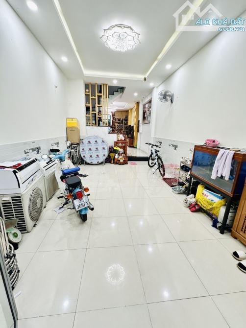Khu VIP Bình Phú - Gần công viên - 4x17m - 4 tầng - 5PN - Khu cán bộ - 1