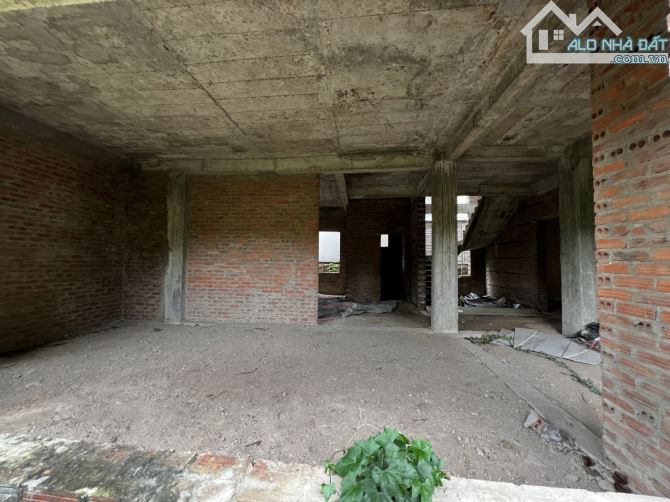 Bán biệt thự KDT mới Cầu Bươu 360m2 3 tầng oto tránh dừng đỗ vỉa hè rộng 68 tỷ - 1