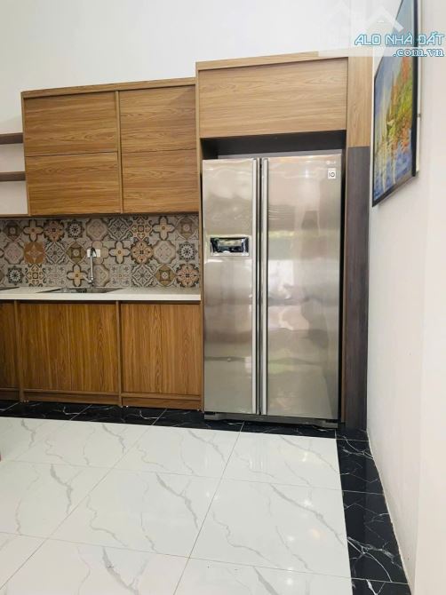 OTO ĐỖ CỬA, 20 M RA OTO TRÁNH - LÔ GÓC - KHU VỰC HIẾM NHÀ BÁN - 1