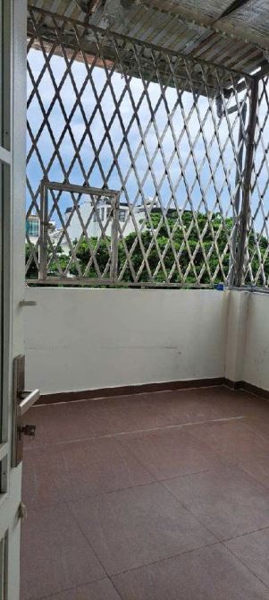 MẶT TIỀN ĐƯỜNG SỐ NGUYỄN THỊ THẬP TÂN QUY Q7  NGANG 4 DÀI 19 M - 4T CÓ 200 TRIỆU M - 1