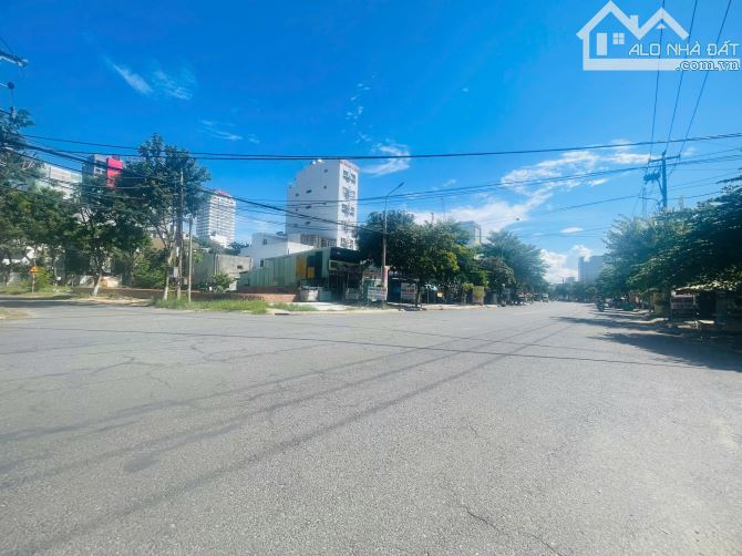 Gấp Bán -Giá Rẽ Nhất-247m2Góc 2 Mặt Tiền Siêu Đẹp-Trục Lớn Kinh Doanh Sầm Uất Biển Mỹ Khê - 1