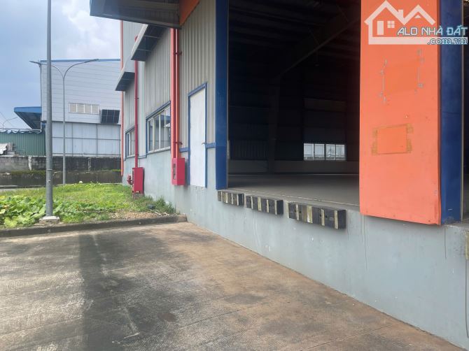 Cho thuê Kho có dock công 5000m2 KCN Nhơn Trạch, Đồng Nai - 1