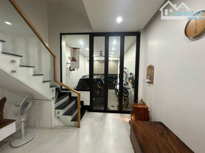 HẺM XE TẢI - LÊ TRỌNG TẤN - GARA OTO - CHỦ XÂY TÂM QUYẾT FULL NỘI THẤT CAO CẤP - 4 TẦNG - - 1