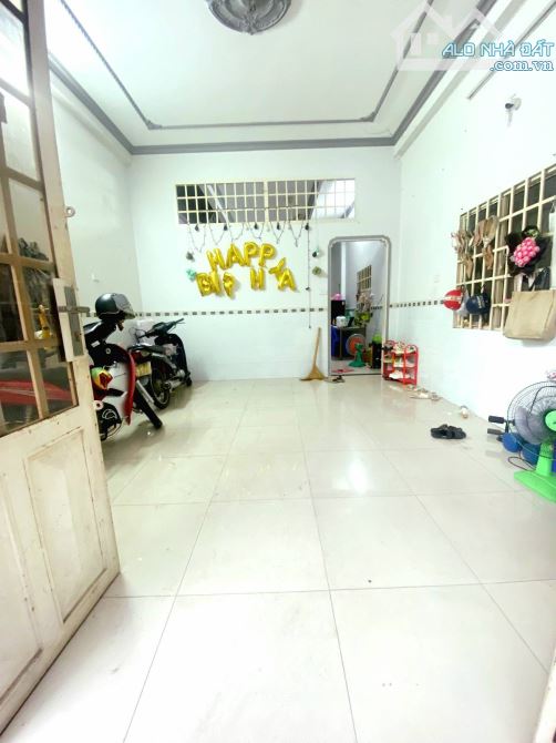🆘️ chỉ 5,x tỷ (x mẫu giáo)  🆘️HXH Trường Thọ, Thủ Đức. 55m2 (4.5x12m), 2 Tầng, 2PN. - 1