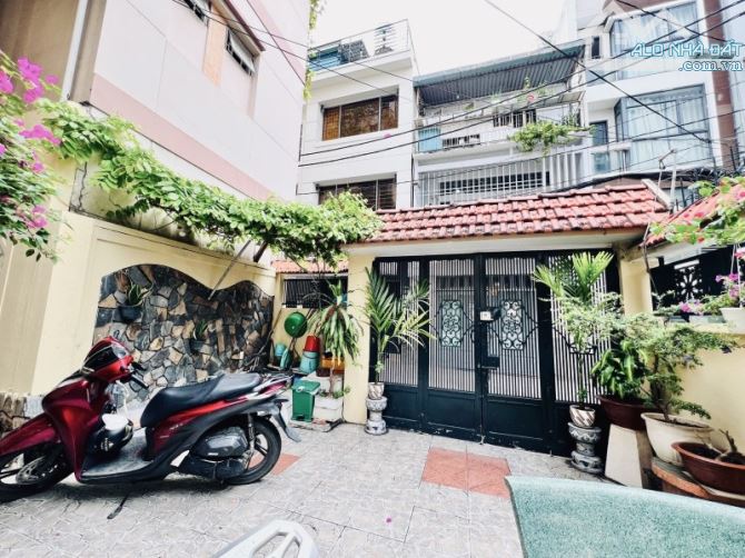 ‼️ Biệt thự Phan Xích Long - 80 năm chính chủ - Hẻm xe hơi - gần 250m2 - 38 tỷ (tl) - 1