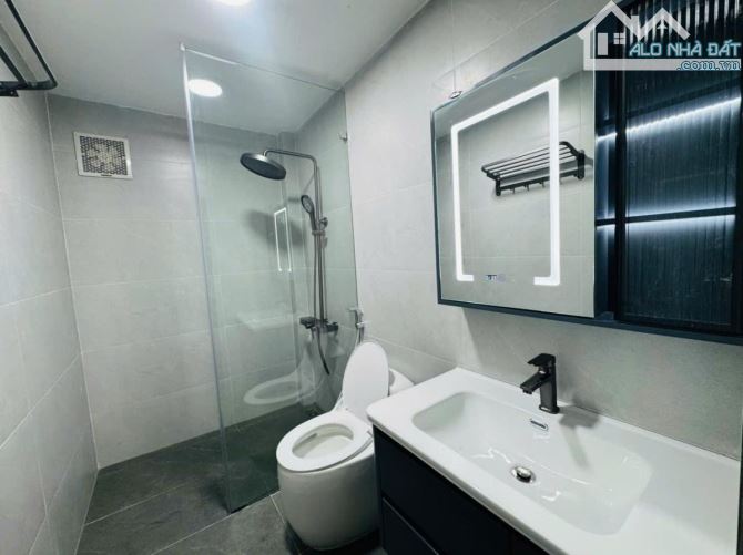 Siêu hiếm ô tô vào nhà - lô góc - kinh doanh được - nhà mới xây - 1