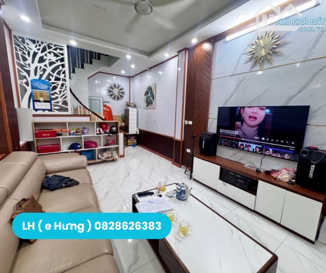 8 TỶ 1 NHÀ ĐẸP THANH XUÂN 30M2 5 TẦNG - TRUNG TÂM NGÃ TƯ SỞ - 20M RA MẶT PHỐ SẦM UẤT - 1