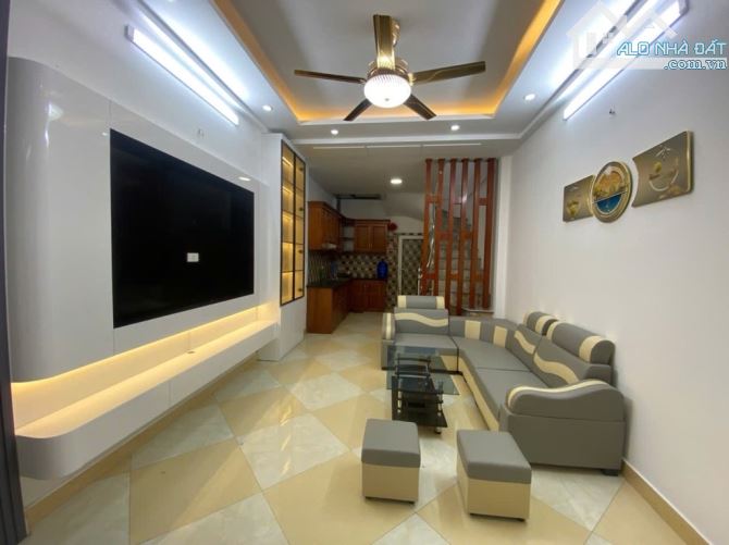 Bán nhà phố VIP Tây Trà 5 tầng full nội thất, 10m ra ô tô, xách vali ở ngay giá 6,48 tỷ - 1