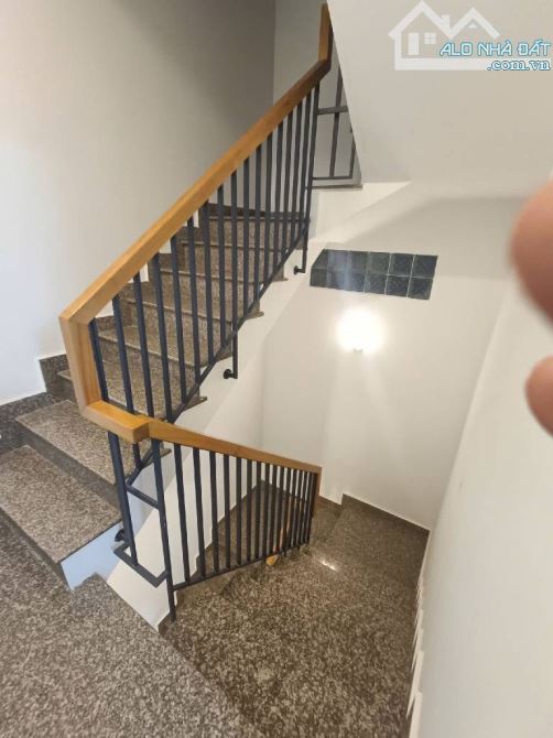 Nhà đẹp 5 tầng BTCT, 48m2, SHR hoàn công đầy đủ, Dương Bá Trạc, hẻm rộng thông thoáng - 1