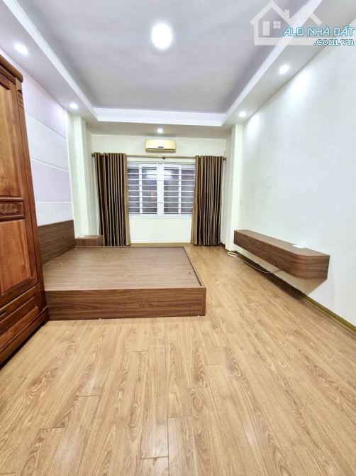 Siêu phẩm cầu giấy 35m×5 tầng giá nhỉnh 7 tỷ - 1