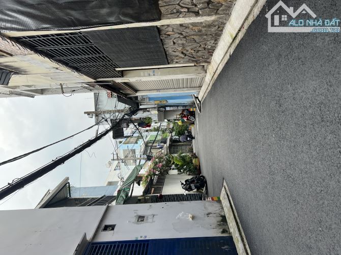 DT 85m2 ( 5x17m )- 3 Tầng, Vườn Lài Tân Phú, Giá chỉ 6,5 Tỷ, Hẻm Xe Hơi Thông - 1