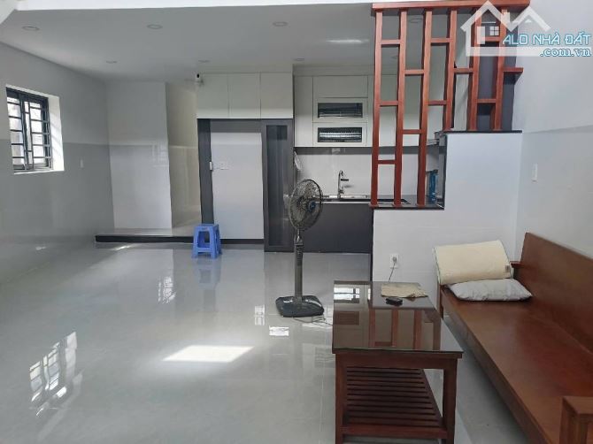 NHÀ NGAY NGÃ TƯ GÒ MÂY - GẦN LÊ TRỌNG TẤN -112M2- NGANG 7M - LÔ GÓC 2 MẶT TIỀN -NHỈNH 6 TỶ - 1
