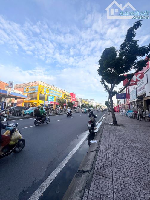 SIÊU PHẨM MẶT TIỀN NGUYỄN OANH – NGÃ TƯ VÀNG GÒ VẤP--LỢI NHUẬN  600TR/ NĂM - 1