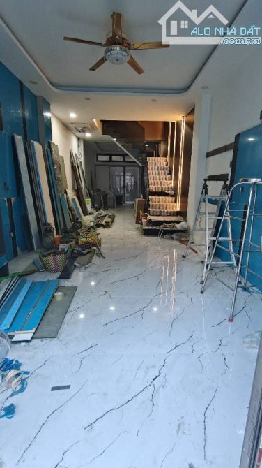 GẦN NGÃ TƯ BỐN XÃ- 5 TẦNG - ĐÌNH NGHI XUÂN - BÌNH BÌNH TRỊ ĐÔNG-BÌNH TÂN-DT: 4*17M- 8 TỶ 9 - 1