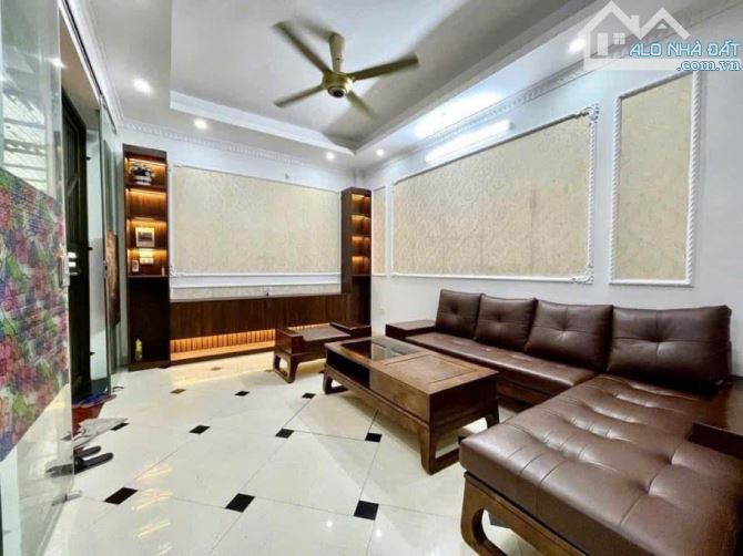 bán nhà Trần Cung 50m2 nhà đẹp 7 tầng thang máy ô tô kinh doanh hái ra tiền - 1