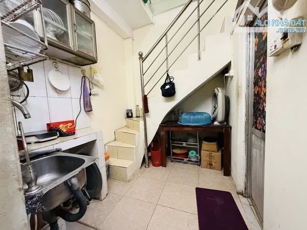 BÁ.N NHÀ TRUNG TÂM QUẬN THANH XUÂN - 80M RA Ô TÔ - 4 TẦNG - 3 NGỦ - 1