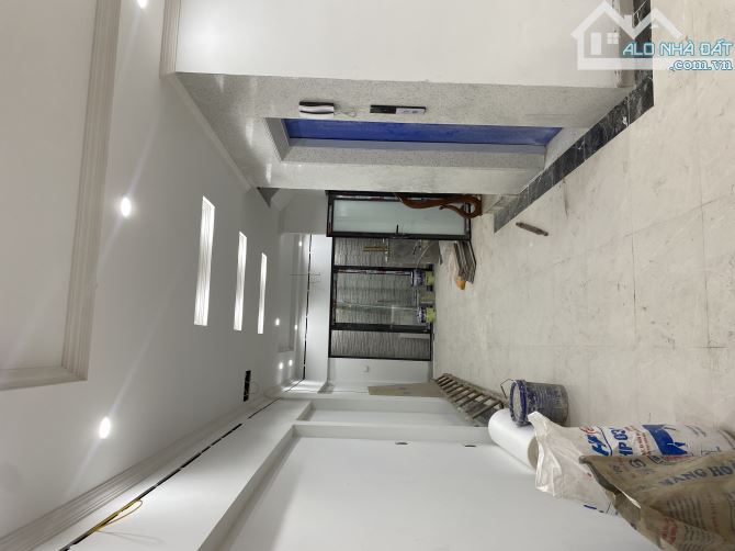 Ngã Tư Sở Thanh Xuân, 6 tầng thang máy, tương lai mặt phố - 1