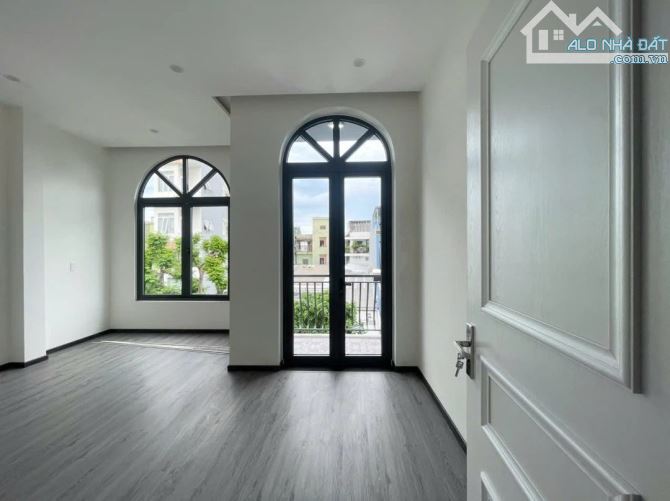 MẶT TIỀN VÕ NHƯ HƯNG - VỊ TRÍ SIÊU TIỀM NĂNG. - 1