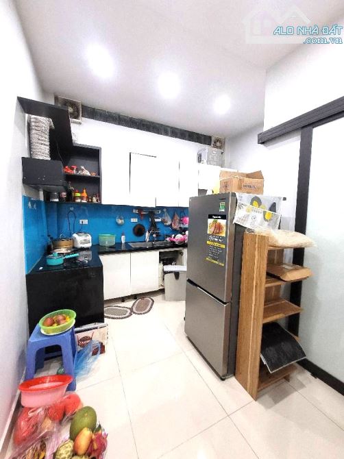 BÁN NHÀ BÁT KHỐI 38M2, 4 TẦNG DÂN XÂY, NGÕ NÔNG, Ô TÔ ĐỖ CỬA, 8 TỶ. - 1