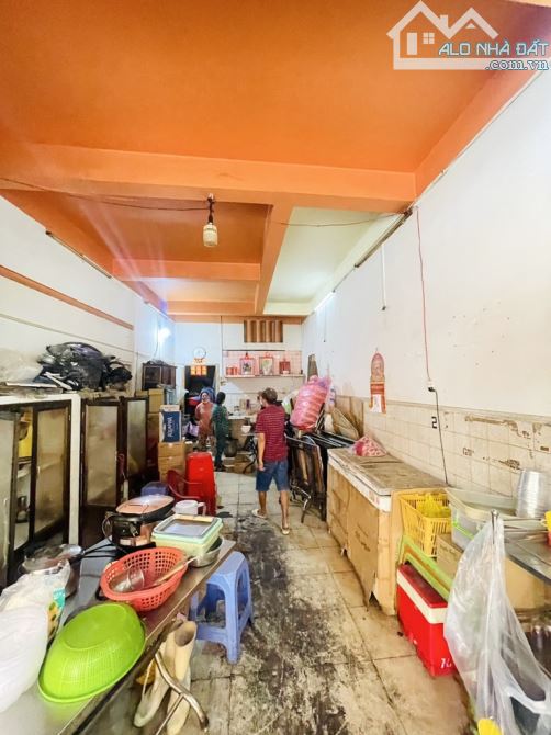 BÁN NHÀ MẶT TIỀN NGUYỄN CHÍ THANH, QUẬN 11, 76M2 - 1