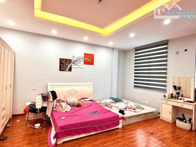 Bán Nhà Cầu Giấy-Dt 88m-Ngõ Thông Ô Tô-Kinh Doanh-Sầm Uất - 12