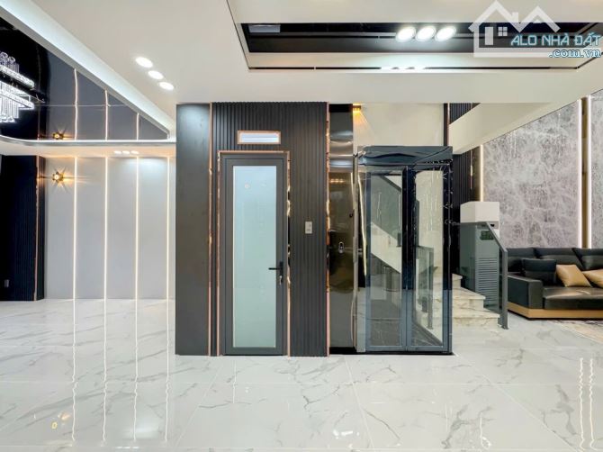 Nhà 5 Tầng ,Thang máy , đường nhựa 9M, Huỳnh Thị Đồng , Nhà Bè , giá 12Tỷ Hơn - 12