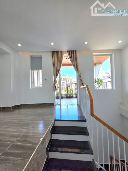 🔥 Nhà 3 tầng k595/..  Trần Cao Vân. Thanh Khê  - Dt: 50m x 3 tầng, cách đường 20m - 12