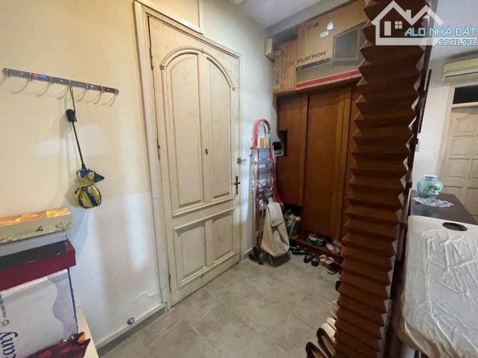 CHCC HOÀNG ĐẠO THUÝ – LÔ GÓC - Ở SƯỚNG – 131M² - 2PN – 10.95 TỶ (ECG91555) - 12