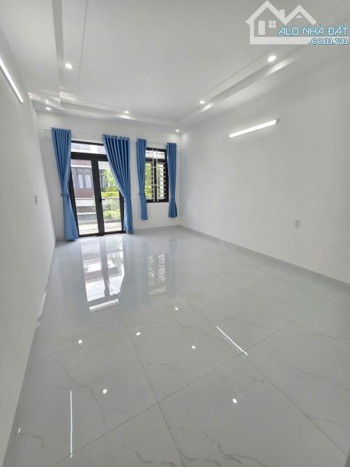 Bán nhà 1 trệt 2 lầu, đúc 3 tấm, KDC, p.Thuận Giao, Tp.Thuận An chỉ 4,6 tỷ TL M7798 - 16