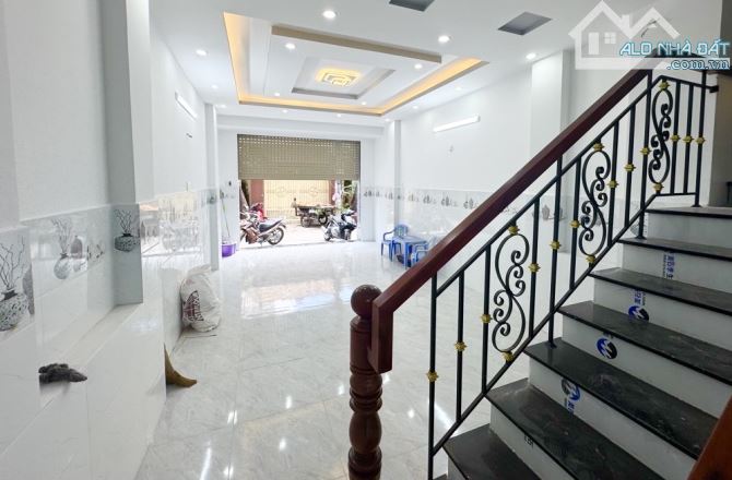TRẦN THỦ ĐỘ-TÂN PHÚ, 4M X 15M, 3TẦNG, HXH, GẦN AEON MALL,TÂN PHÚ GIÁP TÂN BÌNH, CHỈ 6.X TỶ - 2