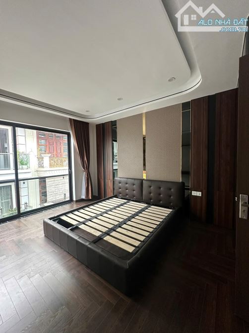 PHÂN LÔ ĐỐNG ĐA, GARA ÔTÔ, THANG MÁY, VẢI HÈ, KINH DOANH, NHÀ MỚI, 50M2x8Tx4M, GIÁ 27,8 TỶ - 2