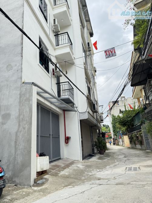 Bán “Lô đất hiếm “Nguyễn Sơn – 69m², 7 chỗ đỗ cửa  – ngõ rộng mênh mông, chỉ 13.6 tỷ” - 2