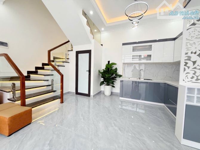 Hàng hiếm NHÀ 3 TẦNG XÂY MỚI LÔ GÓC 2 MẶT THOÁNG  🍀 Ngõ 246B Đà Nẵng(Toàn Lộc),Ngô Quyền, - 2