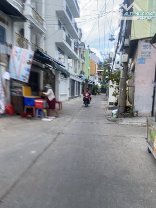 CHỦ XOẮN BÁN GẤP – GIẢM NGAY 200TR 🔥 CĂN HỘ DỊCH VỤ HOÀNG XUÂN NHỊ – 107M² – 4 TẦNG – DÒN - 2