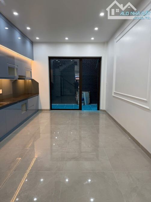 Nhà 4 tầng 78 M Tái Định Cư Chỉ 8ty3  Tuyến 2 Lê Hồng Phong  Hải An Hải Phòng - 2