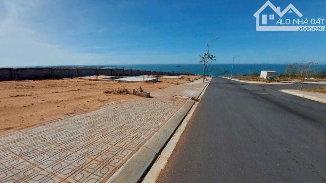 THANH LÝ ĐẤT MŨI NÉ GIÁ CHỈ 800TR/NỀN - MTD HUỲNH THÚC KHÁNG - GẦN BIỂN - SHR - 2