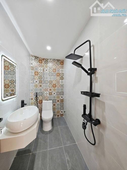 BÁN NHÀ MỚI NỞ HẬU  FULL NỘI THẤT ĐƯỜNG DŨNG SĨ THANH KHÊ TRUNG TÂM ĐÀ NẴNG CHỈ NHỈNH 3 TỶ - 2