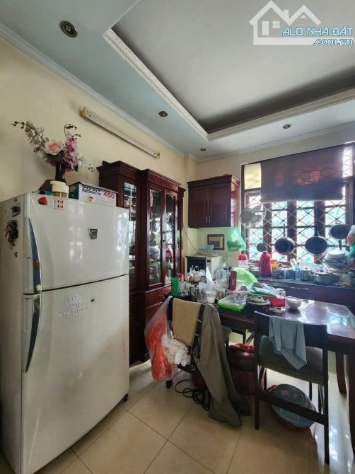 BÁN NHÀ PHÂN LÔ DƯƠNG VĂN BÉ HAI BÀ TRƯNG - 50M 5T MT 3.8M - LÔ GÓC 3 MẶT NGÕ GẦN TIMES - 2