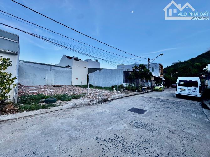 💝TDC Thuỷ Tú -Vĩnh Thái  gần sông , vừa thư giãn vừa kinh doanh ngag 10m giá 5ty.Dt: 150m - 2