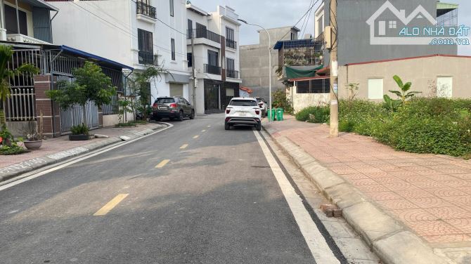Ms Linh-Bán 60m2 đất ngay cạnh khu chung cư Lương Quán, Nam Sơn, An Dương giá chỉ 1,x tỷ - 2