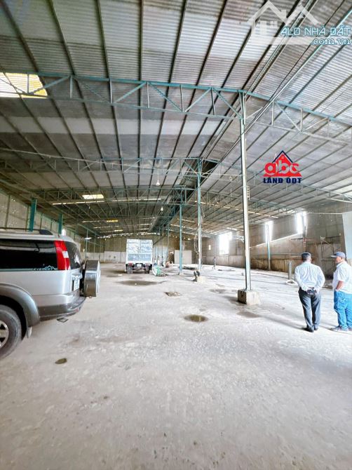 Bán xưởng góc 2 mặt tiền 1600m2 gần trạm thu phí Thiện Tân - 2